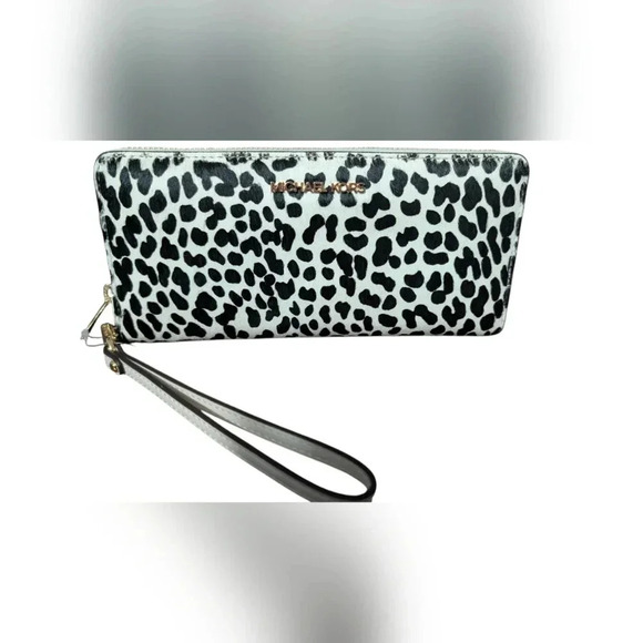 NWT Michael Kors Women Lady Long Continental Card Phone Holder Wallet Lt Cream - Picture 1 of 9